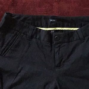 Gap woman’s black chinos stretch size 4